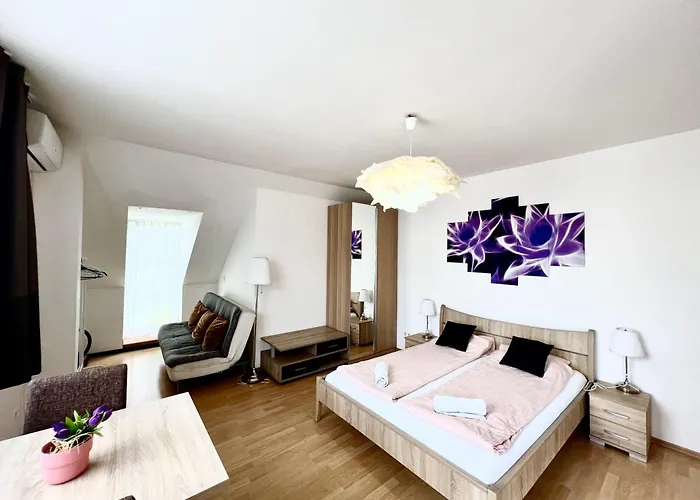 Trtn Keleti Apartments